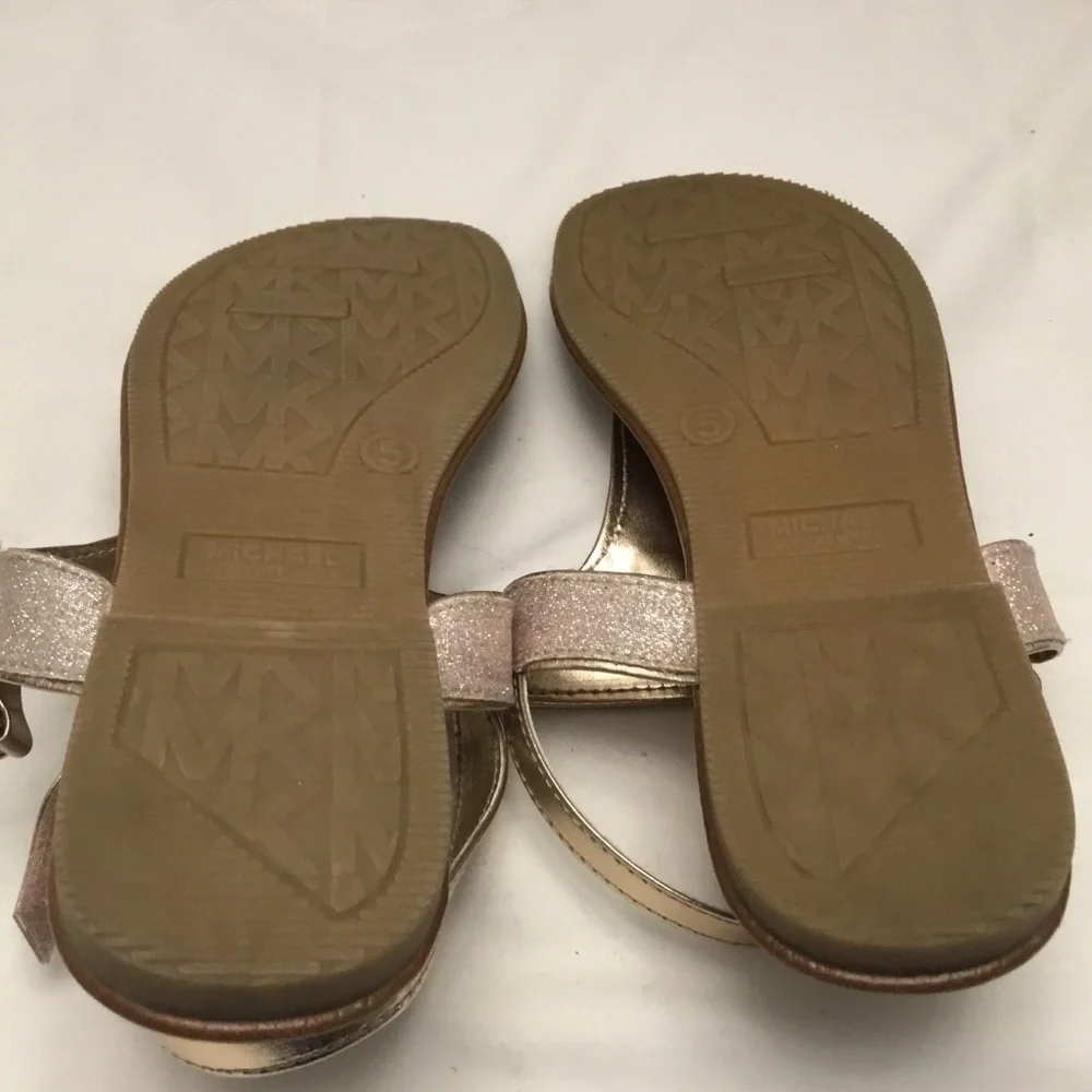 Authentic Michael Kors sandals Size 5